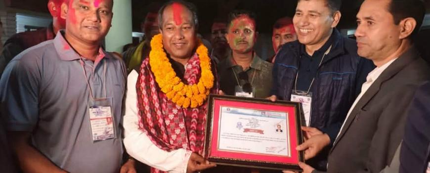 सुनसरी–४ मा नयाँ अध्याय: इन्जिनियरदेखि सांसद बनेका दीपक कुमार साह