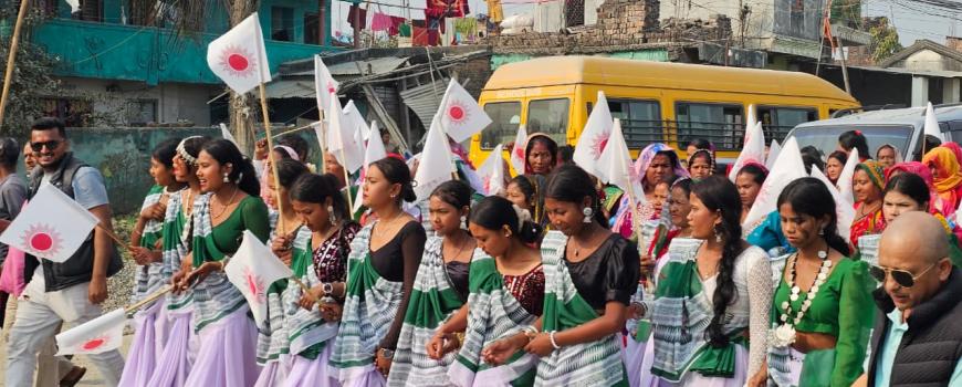 मोरङ क्षेत्र नम्बर ४: एमालेका उम्मेदवार जीवन घिमिरेको पक्षमा उर्लियो जनलहर मोरङ क्षेत्र नम्बर ४: एमालेका उम्मेदवार जीवन घिमिरेको पक्षमा उर्लियो जनलहर