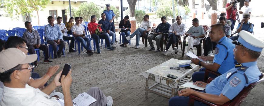 कोसीमा सार्वजनिक यातायातलाई सुरक्षित, प्रविधि र सेवाग्राहीमैत्री बनाउन छलफल कोसीमा सार्वजनिक यातायातलाई सुरक्षित, प्रविधि र सेवाग्राहीमैत्री बनाउन छलफल