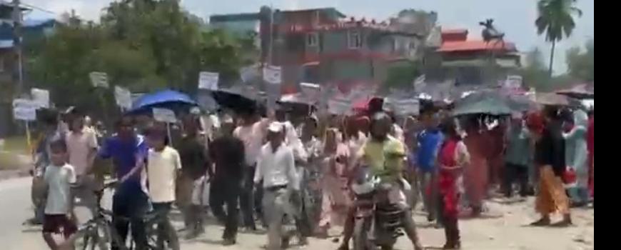 मोरङको सुन्दरहरैचामा सुकुम्बासीको प्रदर्शन