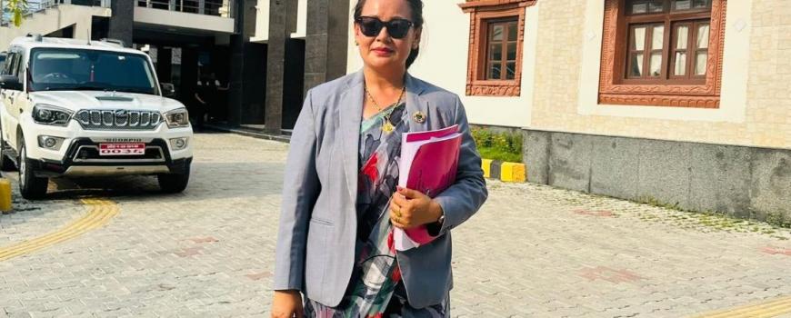  अशोक राईको पार्टीमा सनाखत गरेपछि कोशीकी सांसद निर्मलालाई पदमुक्त गर्ने तयारी